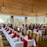 Pod Sokolim Hotel