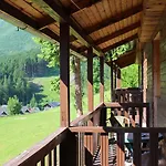 Pod Sokolím 5*