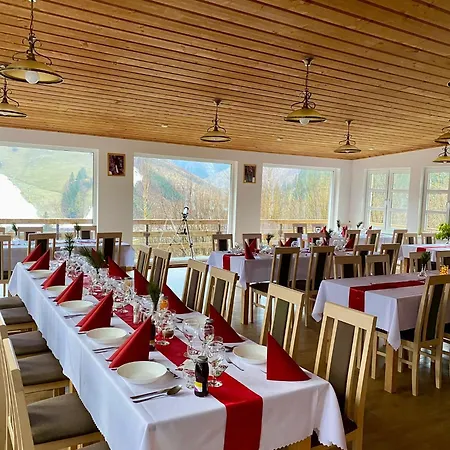 Pod Sokolím Hotel